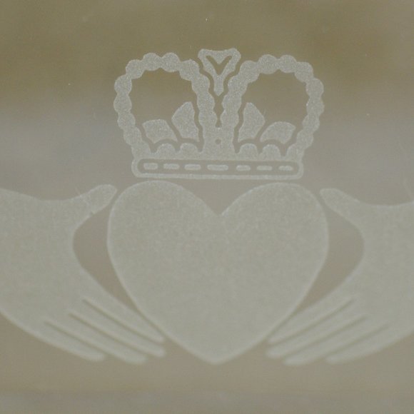 Galway Claddagh Blarney Pattern Oval Crystal Bowl - Picture 8 of 14